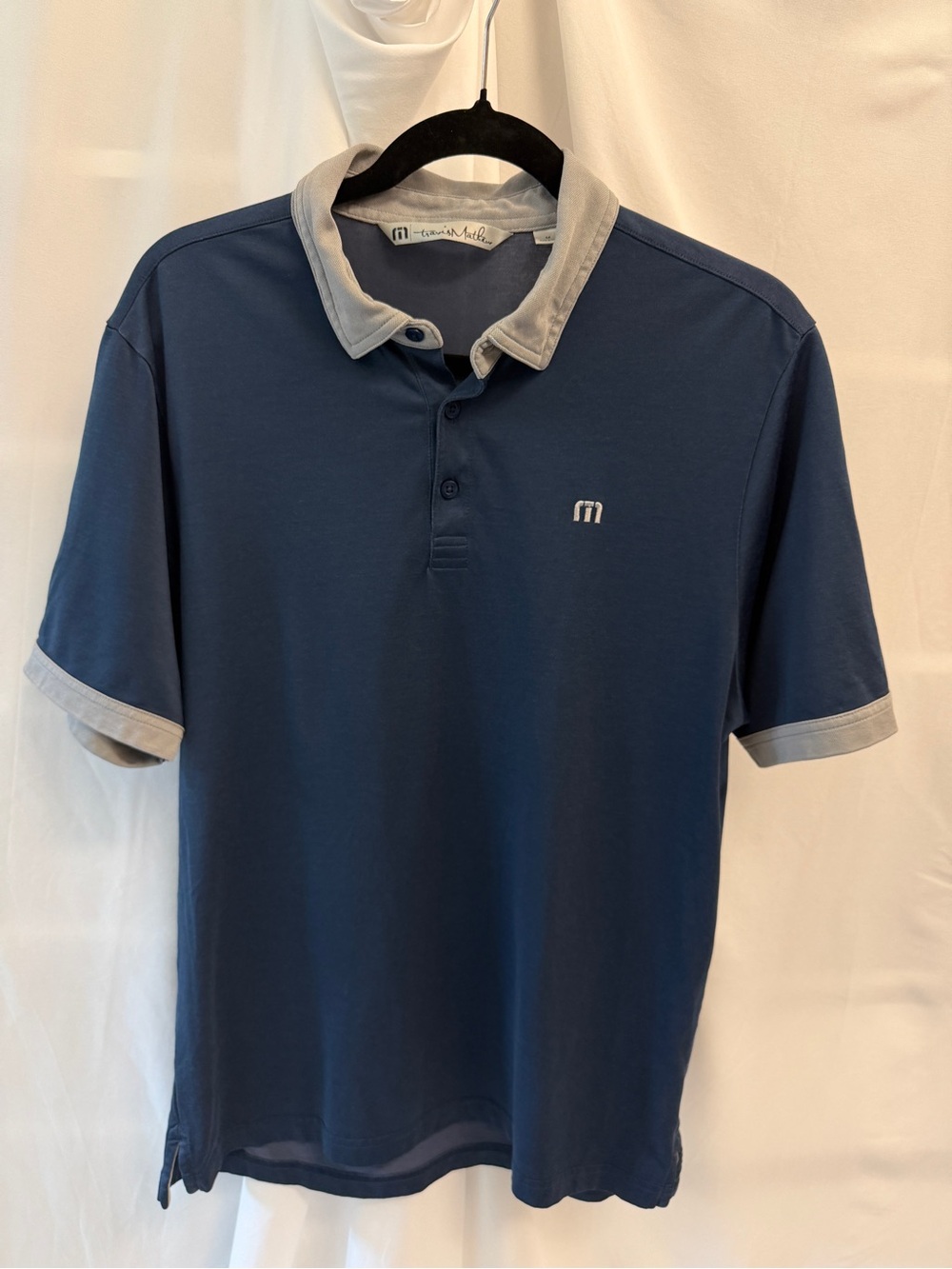 TravisMathew Men Medium Navy Blue Contrast Trim Pima Cotton Polo Shirt Golf